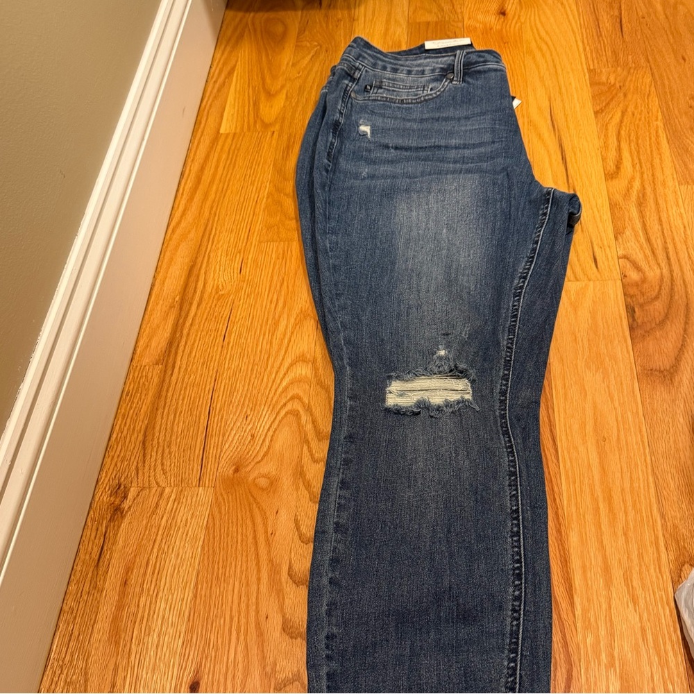 Judy Blue Dark Blue Distressed Skinny Jeans with tummy control